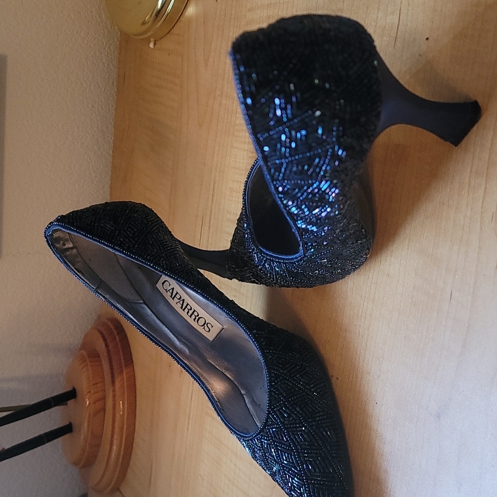 Beaded Cabarrus Pump - image 1